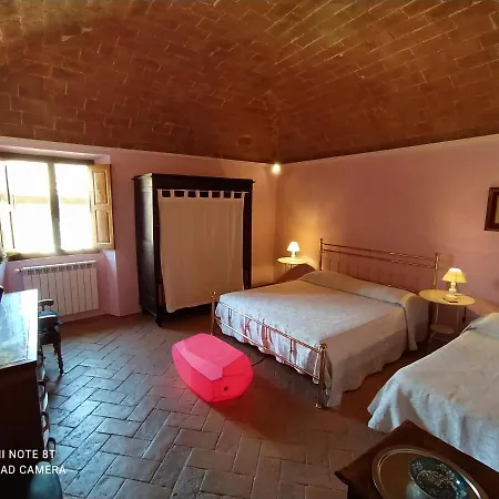 Appartamento Nel Centro Storico Radicondoli